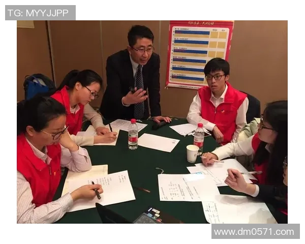 武汉足球队与杭州足球队赛后复盘:力量对决与战术分析的深度剖析 武汉足球队与杭州足球队赛后复盘:力量对决与战术分析的深度剖析